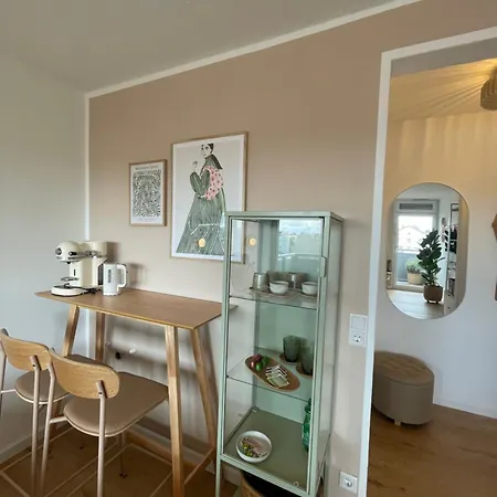 Appartamento Stylish In - Near Salzburg, Messezentrum & Red Bull Arena - Free Parking